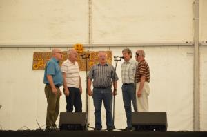 Gasilci veterani si znajo narediti prijetno, prav tako ljudske pevke Pušeljc 4